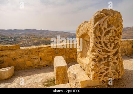 Le mura del castello di Kerak al-Karak Giordania Foto Stock