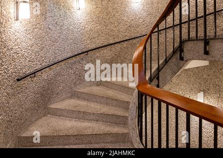 Il famoso architetto norvegese Erling Viksjø ha progettato questo edificio a Økern, Oslo, come sede principale di Standard Telefon og Kabelfabrikk. Foto Stock