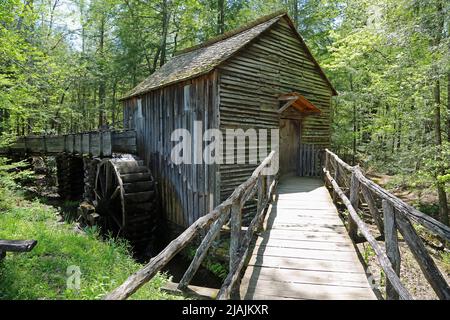 Il ponte per il mulino - Great Smoky Mountains National Park, Tennessee Foto Stock