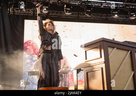 Napa, Stati Uniti. 29th maggio 2022. AJ and Aly - AJ Michalka and Aly Michalka Credit: Imagespace/Alamy Live News Foto Stock