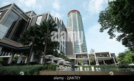 Capella Hotel and Four Season Hotel Chaophraya Estate sul fiume Chao Phraya Charoen Nakhorn strada, soi 15 A, Klongnton Sai, Khlong San, Bangkok Foto Stock