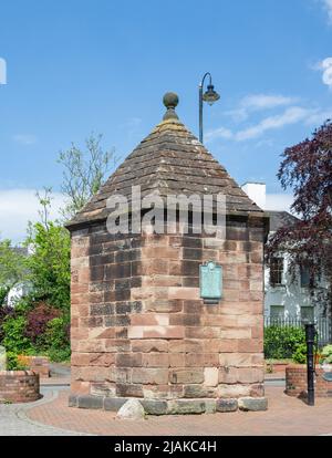 18th Century Water Conduit Head and Pumphouse, Market Place, Cannock, Staffordshire, Inghilterra, Regno Unito Foto Stock