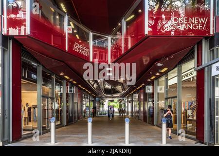One New Change Shopping Centre London - importante centro commerciale e di sviluppo nella City of London, aperto nel 2010. Foto Stock