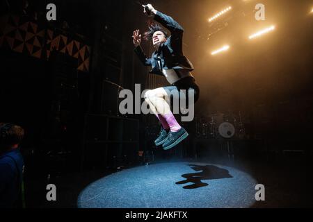 Copenaghen, Danimarca. 30th maggio 2022. Il cantante e cantautore inglese Yungblud suona un concerto dal vivo al VEGA di Copenhagen. (Photo Credit: Gonzales Photo/Alamy Live News Foto Stock