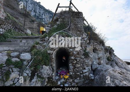 Capri - Ruderi romani ai bagni di Tiberio Foto Stock