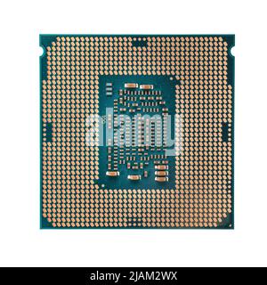 Primo piano del pad dei pin della CPU. Vista dall'alto isolata su bianco, tracciato di ritaglio incluso Foto Stock