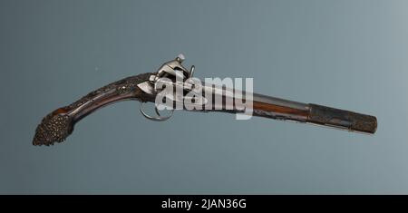 Pistola con un castello di roccia Foto Stock