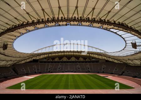 Khalifa International Stadium - l'arena da 40.000 posti è il più antico dei 8 stadi che ospiterà partite alla Coppa del mondo FIFA Qatar 2022. Foto Stock