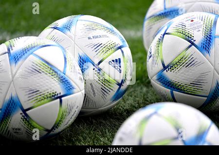 Londra, Francia. 31st maggio 2022. Le palline Adidas al Rihla sono viste in campo durante un allenamento il giorno prima della partita di calcio del Trofeo Finalissima 2022 tra Italia e Argentina allo stadio Wembley di Londra, Inghilterra, 31th maggio 2022. Foto Andrea Staccioli/Insidefoto Credit: Ininsidefoto srl/Alamy Live News Foto Stock