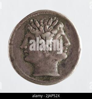 Repubblica Romana, quadrigatus (didrachm), Roma; ca 225 216 a.C. Roma menta Foto Stock