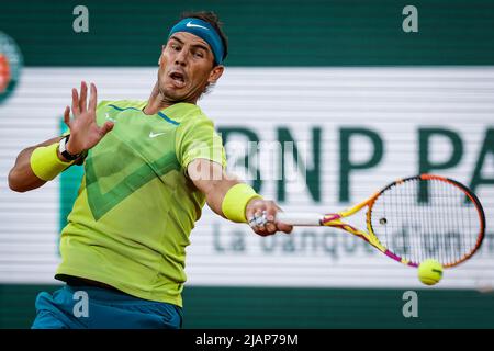 Parigi, Francia, Francia. 31st maggio 2022. RAFAEL NADAL di Spagna in azione durante le finali trimestrali al Roland-Garros 2022, French Open 2022, Gran Slam torneo di tennis allo stadio Roland-Garros. (Credit Image: © Matthieu Mirville/ZUMA Press Wire) Foto Stock