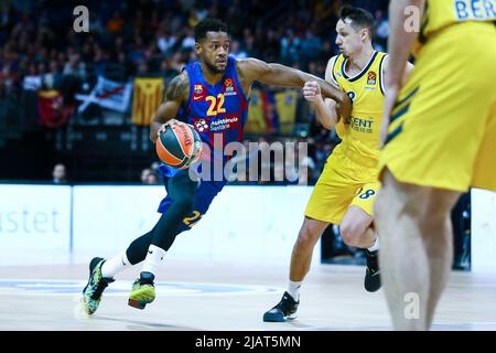 Berlino, Germania, 04 marzo 2020: Cory Higgins del FC Barcelona in azione durante la partita di pallacanestro Eurolega Foto Stock