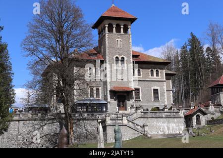 La facciata del Castello Cantacuzino di Busteni Foto Stock