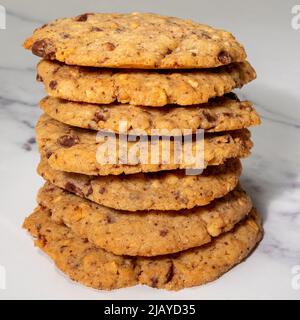biscotti choc n nut in una pila Foto Stock