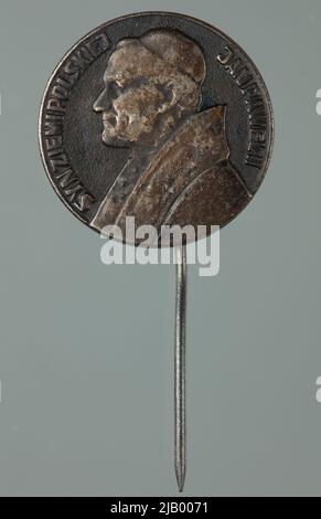 Distintivo patriottico e religioso con l'immagine di Giovanni Paolo II etichetta sconosciuta Foto Stock