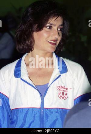 Ginnastica rumena Nadia Comaneci a Los Angeles, CA, USA, circa 1993 Foto Stock