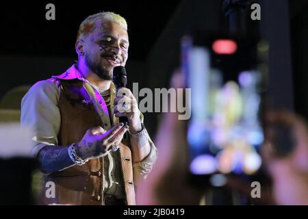 Christian Nodal in concerto, durante le festività del 2022 presso la piazza Emilaina de Zubeldia e il Museo dell'Università di sonora il 29 maggio a Hermosillo sonora Messico. (© Photo Tiradorestrella by NortePhoto.com) Christian Nodal en concierto, durante las fiestas del Pitic 2022 en la plaza Emilaina de Zubeldia y Museo de la Unoverdad de sonora el el 29 Mayo en Hermosillo sonora Mexico. (© Foto Tiradorestrella di NortePhoto.com) Foto Stock