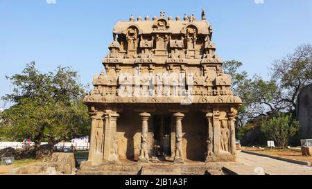 Scultura in pietra scultura di Ganesha Rath, Mahabalipuram, Tamilnadu, India Foto Stock