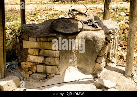 Tradizionale strada tandouri della regione sud-orientale della Turchia Foto Stock