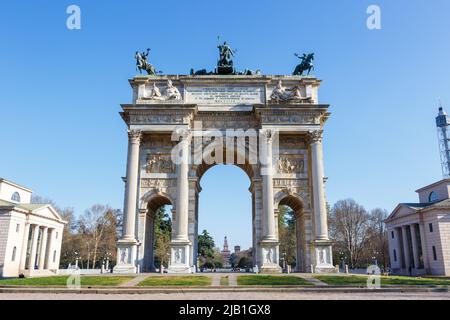 Milano Arco della Pace Milano pace trionfale arco di viaggio viaggiando città in Italia Foto Stock