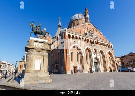 Basilica di Sant'Antonio di Padova viaggio viaggio vacanze vacanza città città a Padova, Italia Foto Stock