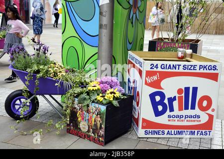 Manchester, Regno Unito, 2nd giugno 2022. Brillo box, come articolo nostalgico. Il Manchester Flower Show ritorna nel centro di Manchester, Regno Unito. Foto Stock