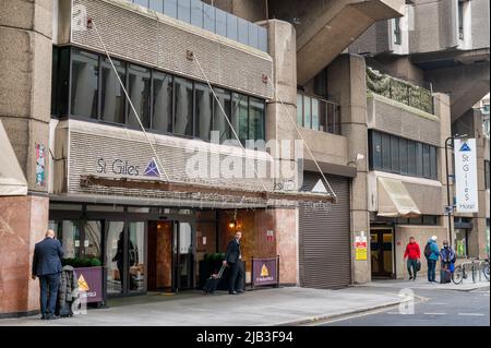 Londra, Regno Unito - 3 maggio 2022: L'hotel St Giles a Londra Foto Stock