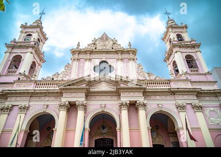 Argentina, Salta - Aprile 14. 2022: Cattedrale di Salta Foto Stock