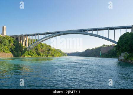 Il Niagara Falls International Rainbow Bridge Foto Stock