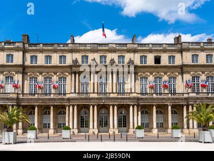 Nancy, Francia - 1 giugno, 2022: Vista del palazzo del governo nel centro storico di Nancy Foto Stock