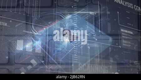 Immagine dell'elaborazione dei dati di avvertenza, lucchetto di sicurezza online e scheda a circuito stampato Foto Stock