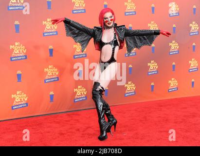 Santa Monica, California. 2nd giugno 2022. Bosco agli arrivi per MTV Movie & TV Awards: UNSCRIPTED, Barker Hangar, Santa Monica, CA 2 giugno 2022. Credit: Elizabeth Goodenough/Everett Collection/Alamy Live News Foto Stock