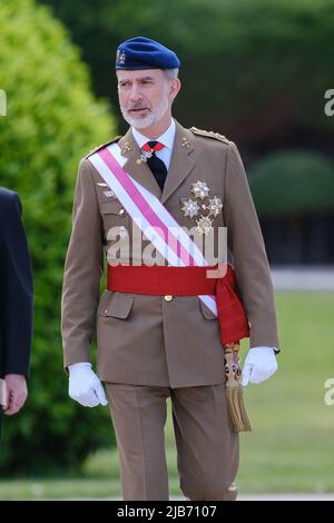 Madrid, Spagna. 03rd giugno 2022. Il re Felipe VI di Spagna partecipa alla cerimonia della bandiera delle Guardie reali presso la sede centrale 'El Rey' di Madrid. (Foto di Atilano Garcia/SOPA Images/Sipa USA) Credit: Sipa USA/Alamy Live News Foto Stock