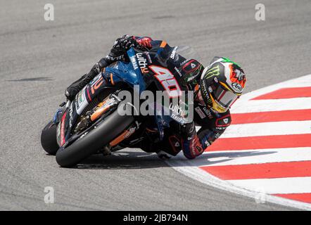 BARCELLONA, SPAGNA - GIUGNO 03 GP DI ENERGIA DI CATALUNYA-PROVE LIBERE il pilota sudafricano Darryn Binder (40) del team RNF Racing durante la MotoGP di Catalunya PROVE LIBERE al circuito di Barcellona-Catalunya il 03 giugno 2022 a Barcellona, Spagna. Foto Stock