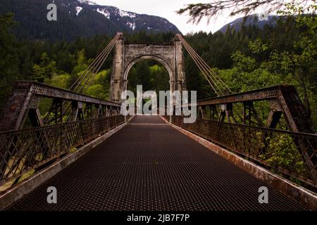 Alexandra Bridge nel parco provinciale di Alexandra Bridge, British Columbia Foto Stock