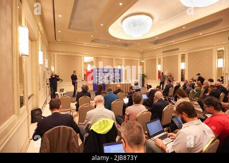 Milano, Italia. 3rd giugno 2022. Italia, Milano, 3 2022 giugno: Gianmarco Pozzecco (allenatore di basket italiano) durante la conferenza stampa sulla presentazione del nuovo allenatore di basket nazionale italiano al Principe di Savoia Hotel (Credit Image: © Fabrizio Andrea Bertani/Pacific Press via ZUMA Press Wire) Foto Stock