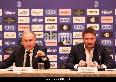 Milano, Italia. 3rd giugno 2022. Italia, Milano, 3 2022 giugno: Giovanni Petrucci (presidente FIP) durante la conferenza stampa sulla presentazione del nuovo allenatore di basket nazionale italiano al Principe di Savoia Hotel (Credit Image: © Fabrizio Andrea Bertani/Pacific Press via ZUMA Press Wire) Foto Stock