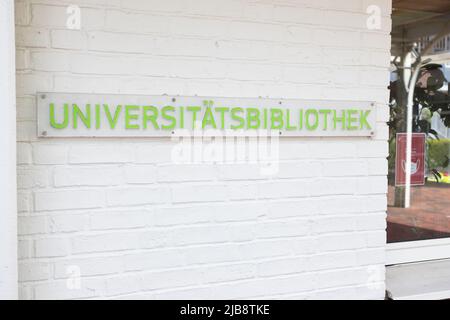 Vechta, Germania. 20th Apr 2015. Vista della biblioteca dell'Università di Vechta. Credit: Friso Gentsch/dpa/Alamy Live News Foto Stock