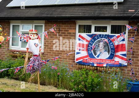 Derby, UK, 04/06/2022, decorazioni e feste di strada possono essere viste a Derby per celebrare il Giubileo del platino del Queens Foto Stock