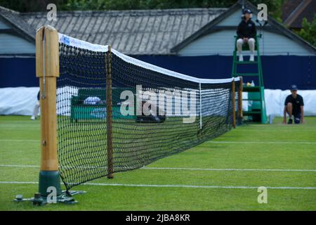 4th giugno 2022; Surbiton Racket & amp; Fitness Club, Surbiton, Londra, Inghilterra: Torneo di tennis Surbiton Trophy: Vista della rete su Center Court. Foto Stock