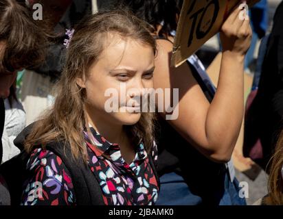 STOCCOLMA, SVEZIA - 3 GIUGNO 2022: Dimostrazione a Stoccolma dell'attivista del clima svedese Greta Thunberg, di 19 anni Foto Stock