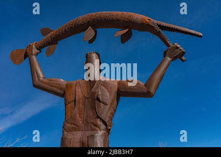 Vista posteriore di "Gar Man" di Joe Barrington 1997, Albuquerque Public Art Foto Stock