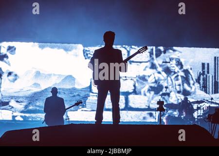 Roma, Italia. 26th Ott 2019. Daniele Silvestri si esibisce a Palazzo dello Sport durante il suo tour ìLa Terra dal vivo sotto i Piediî. (Foto di Valeria Magri/SOPA Images/Sipa USA) Credit: Sipa USA/Alamy Live News Foto Stock