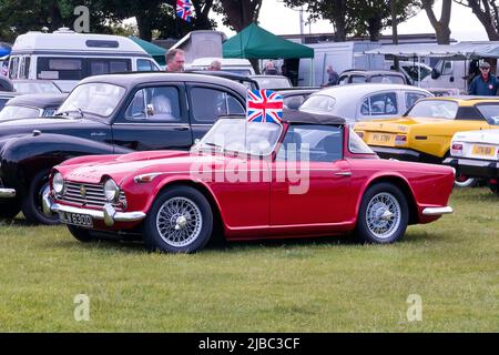 Mostra d'auto classica a Ramsgate parte delle celebrazioni del Platinum Jubilee Foto Stock