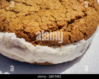 Una torta di whoppie di biscotti di farinata d'avena, una specialità della contea olandese della Pennsylvania. Foto Stock