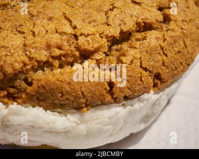 Una torta di whoppie di biscotti di farinata d'avena, una specialità della contea olandese della Pennsylvania. Foto Stock