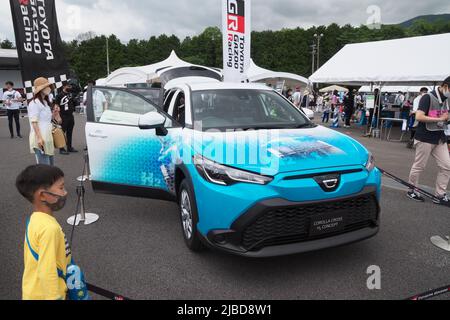 Oyama, Giappone. 05th giugno 2022. Toyota Corolla Cross H2 Concept in mostra durante la 'FUJI SUPER TEC 24 ore Race' a Oyama, Prefettura di Shizuoka, Giappone domenica 5 giugno 2022. Foto di Keizo Mori/UPI Credit: UPI/Alamy Live News Foto Stock