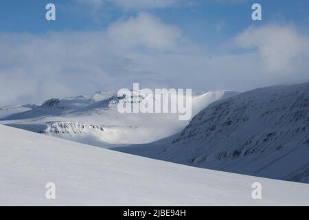 Paesaggio meraviglioso nella Riserva Naturale di Hornstrandir, Islanda. Foto Stock