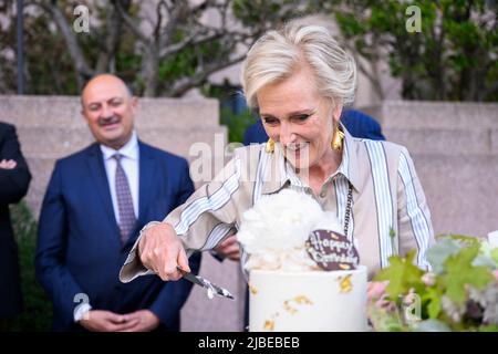 Atlanta. US, 05 giugno 2022, la principessa Astrid del Belgio ha ritratto celebrare il suo 60th compleanno durante una ricezione sulla missione economica belga negli Stati Uniti d'America, domenica 05 giugno 2022 ad Atlanta. Dal 4th al 12th giugno una delegazione con la Principessa e vari Ministri visiterà Atlanta, New York e Boston. BELGA PHOTO LAURIE DIEFFEMBACQ Foto Stock