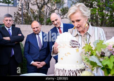 Atlanta. US, 05 giugno 2022, la principessa Astrid del Belgio ha ritratto celebrare il suo 60th compleanno durante una ricezione sulla missione economica belga negli Stati Uniti d'America, domenica 05 giugno 2022 ad Atlanta. Dal 4th al 12th giugno una delegazione con la Principessa e vari Ministri visiterà Atlanta, New York e Boston. BELGA PHOTO LAURIE DIEFFEMBACQ Foto Stock